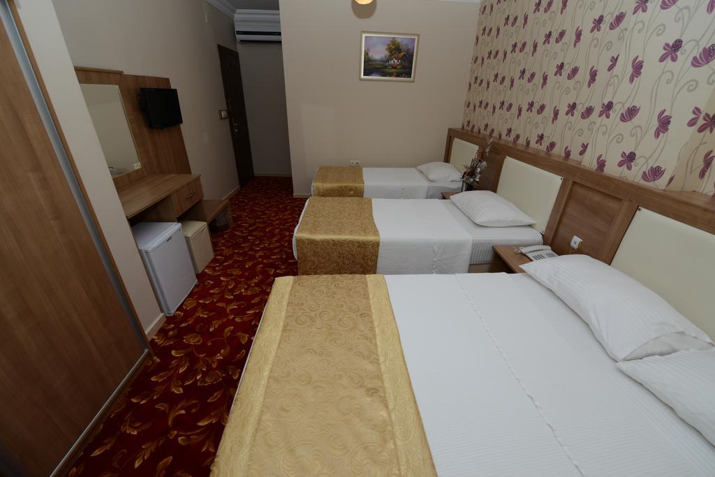 Grand Onur Hotel Αλεξανδρέττα Δωμάτιο φωτογραφία